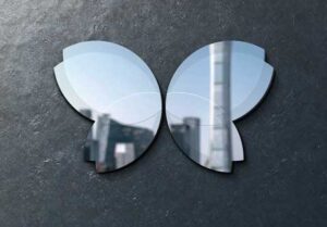 3d-reflective-silver-butterfly-logo-wall-mockup