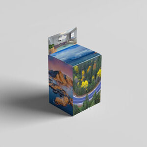 Mock-up-of-hanging-color-box-in-3d-view
