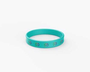blue-thin-bracelet-mock-up