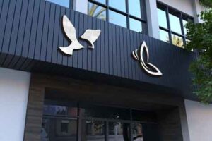 perspective-office-facade-sign-mock-up