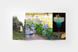 brochure-mock-up-scene