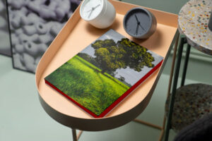 magazine-on-table-mock-up