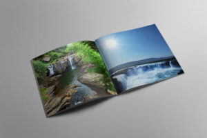 brochure-square-mock-up