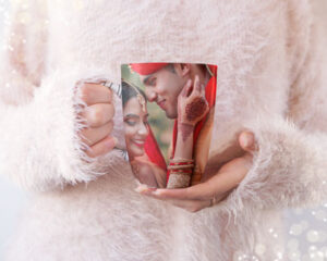mug-in-woman-hand-mock-up
