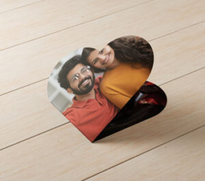 heart-shaped-leaflet