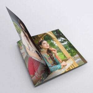 square-brochure-mock-up-for-woman