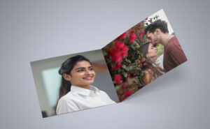 girl-double-square-leaflet-mockup