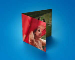 fold-square-brochure-mockup